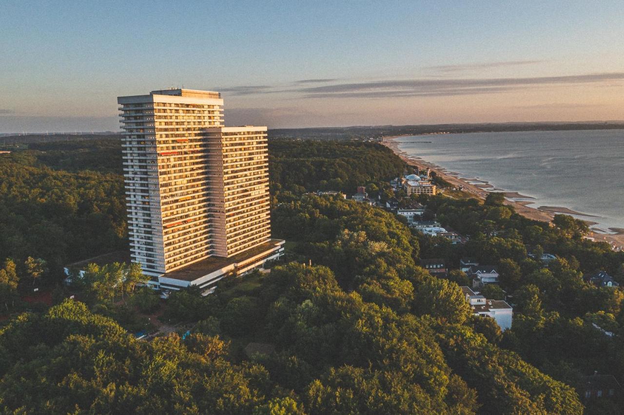 Plaza Premium Timmendorfer Strand Exterior photo